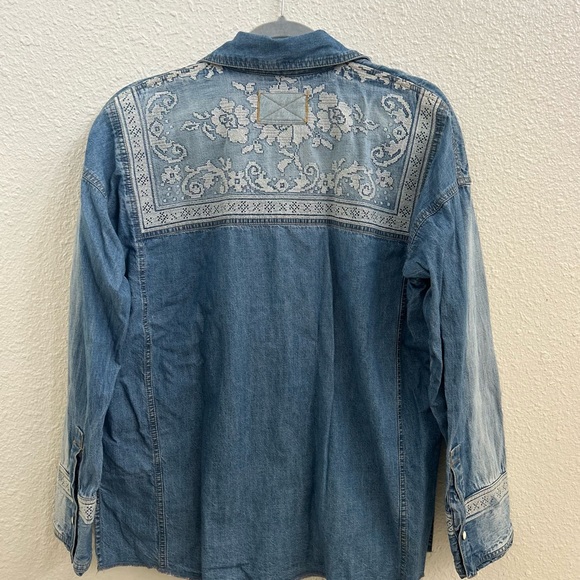 We The Free Denim Blue Patterned Button Down Shirt - Picture 5 of 13